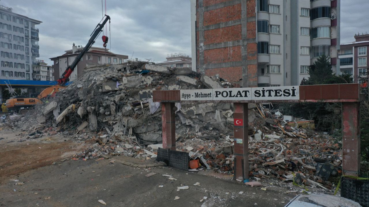 Gaziantep'te çöken Ayşe Mehmet Polat sitesinin müteahhidi ve fenni mümessili gözaltına alındı