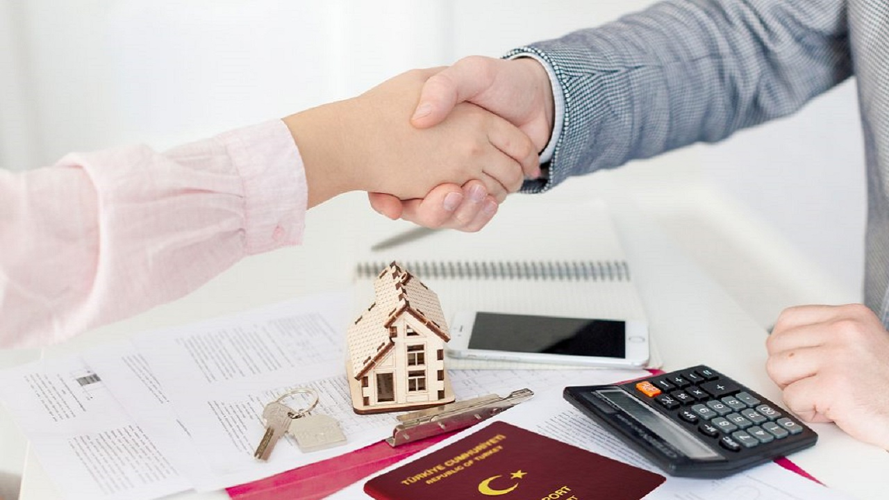 O banka, 88 bin 800 TL teminat ödeyebilecek herkese seslendi! Hem konut hem işyeri satışta