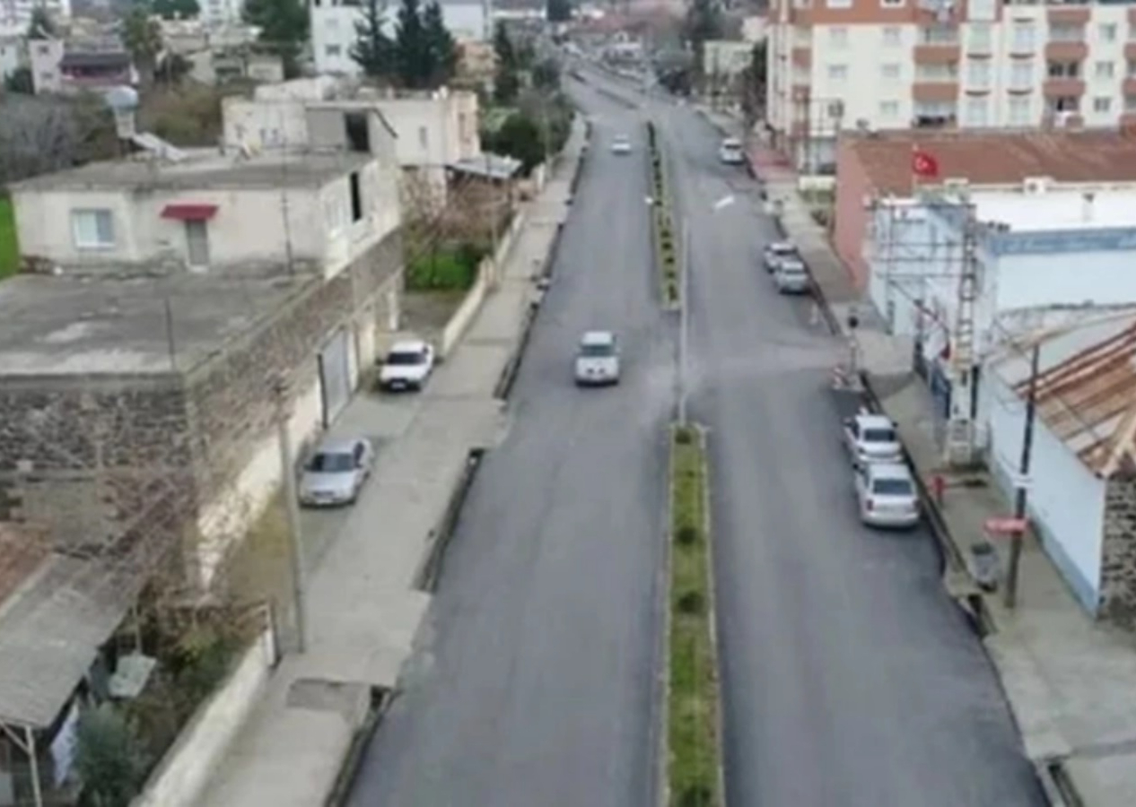 10 ilimiz depremle yerle bir olurken Hatay'ın o ilçesinde çivi bile oynamadı
