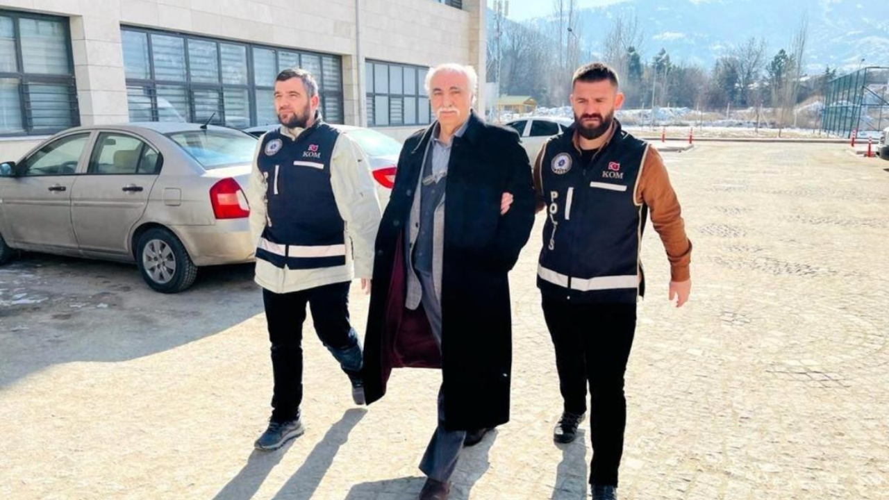 14 kişinin öldüğü Pamukoğlu Sitesi'nin inşaat mühendisi Afyonkarahisar'da yakalandı