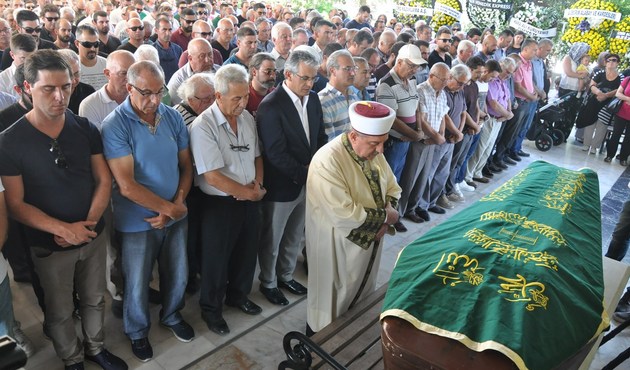 Kos Adası'nda hayatını kaybeden Sinan Kurtoğlu toprağa verildi...