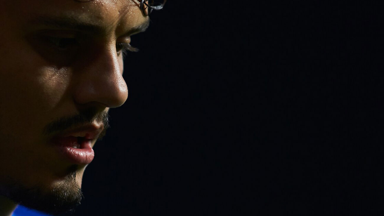 Enes Ünal golünü attı, depremzedeleri unutmadı