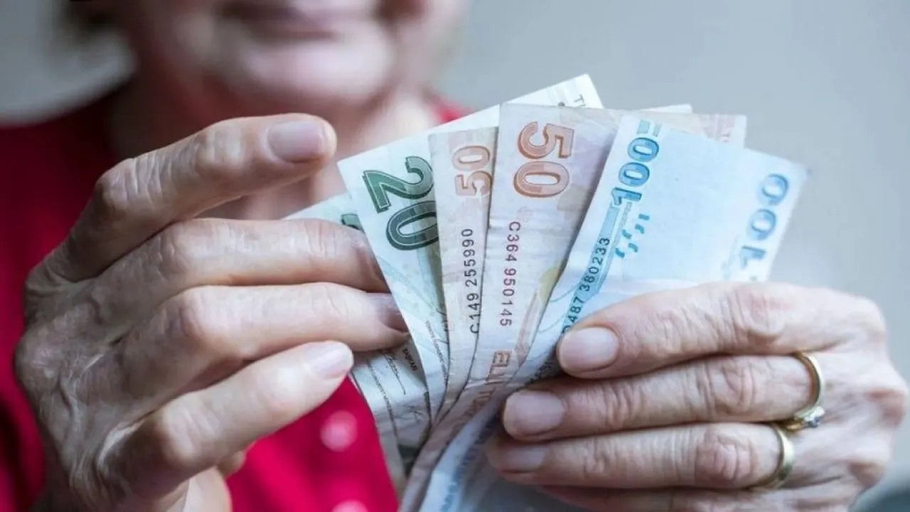 4A, 4B ve 4C emeklileri, hesaplarını kontrol etsin: Başvuru yapan, 7 bin 500 TL’yi kapacak