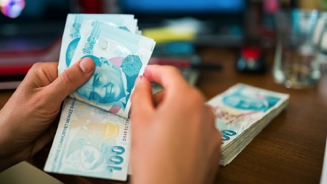 10 bin TL’lik nakit desteği için imzalar atıldı! Sadece 15 gün kaldı
