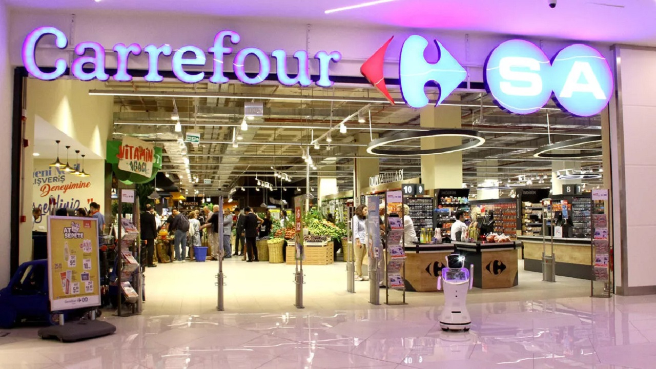 O market resmen çıldırdı; ayçiçek yağında yüzde 30 indirime gitti! Yeni fiyat sadece 39,95 TL