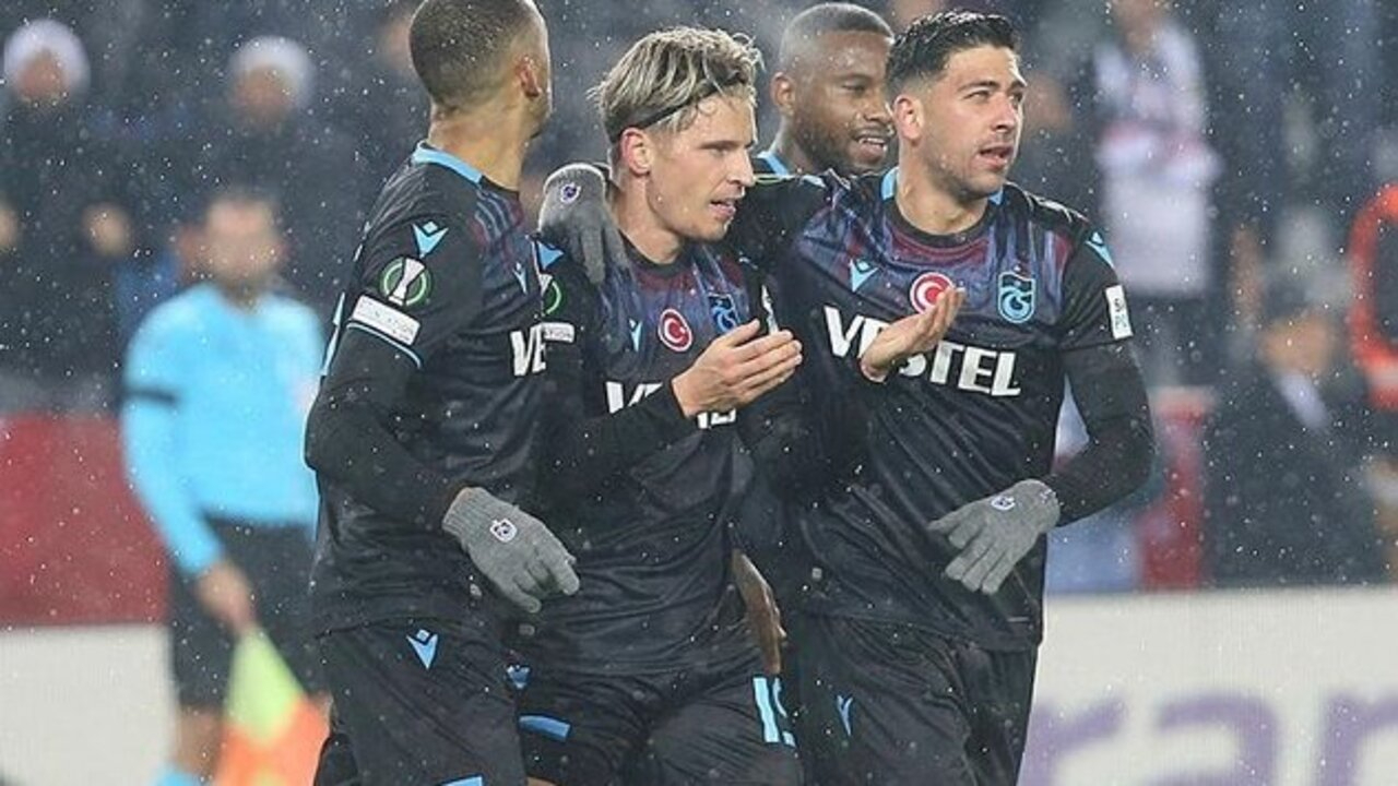 Trabzonspor'da Jens Stryger Larsen Basel galibiyeti sonrası konuştu: Bizim için zor günler...