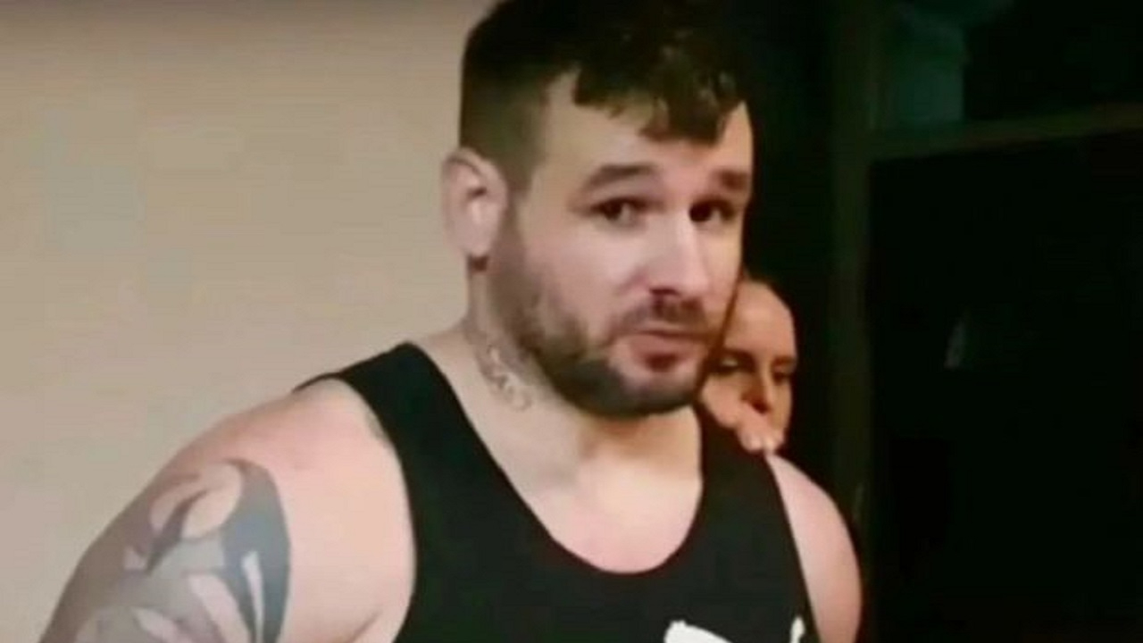 Ünlü TikTok fenomeni, İngiltere’deki “kayıp kadını” ararken tutuklandı!