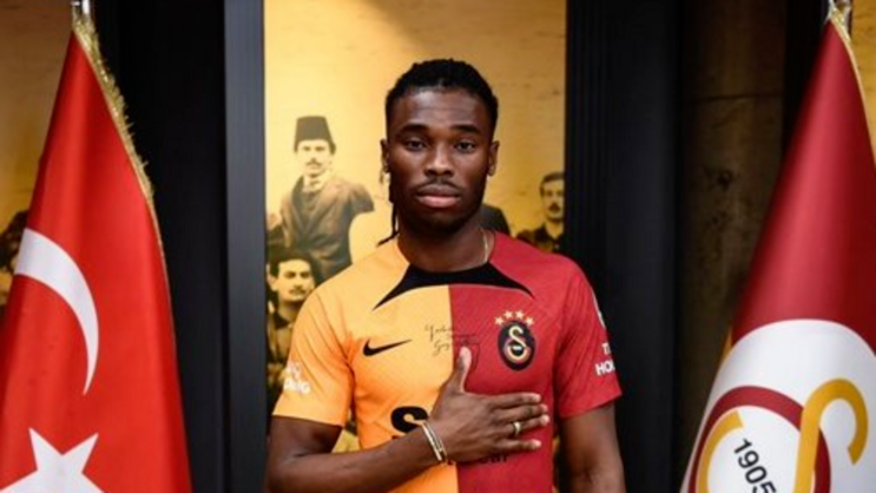 Galatasaray Sam Adekugbe'yi resmen açıkladı! İşte satın alma opsiyonu bedeli...