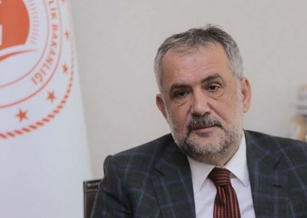 Deniz kumu, çürük demirler! Bakan Yardımcısı Birpınar paylaştı: Hatay'da hasar gören binalarda inanılmaz ihmaller!