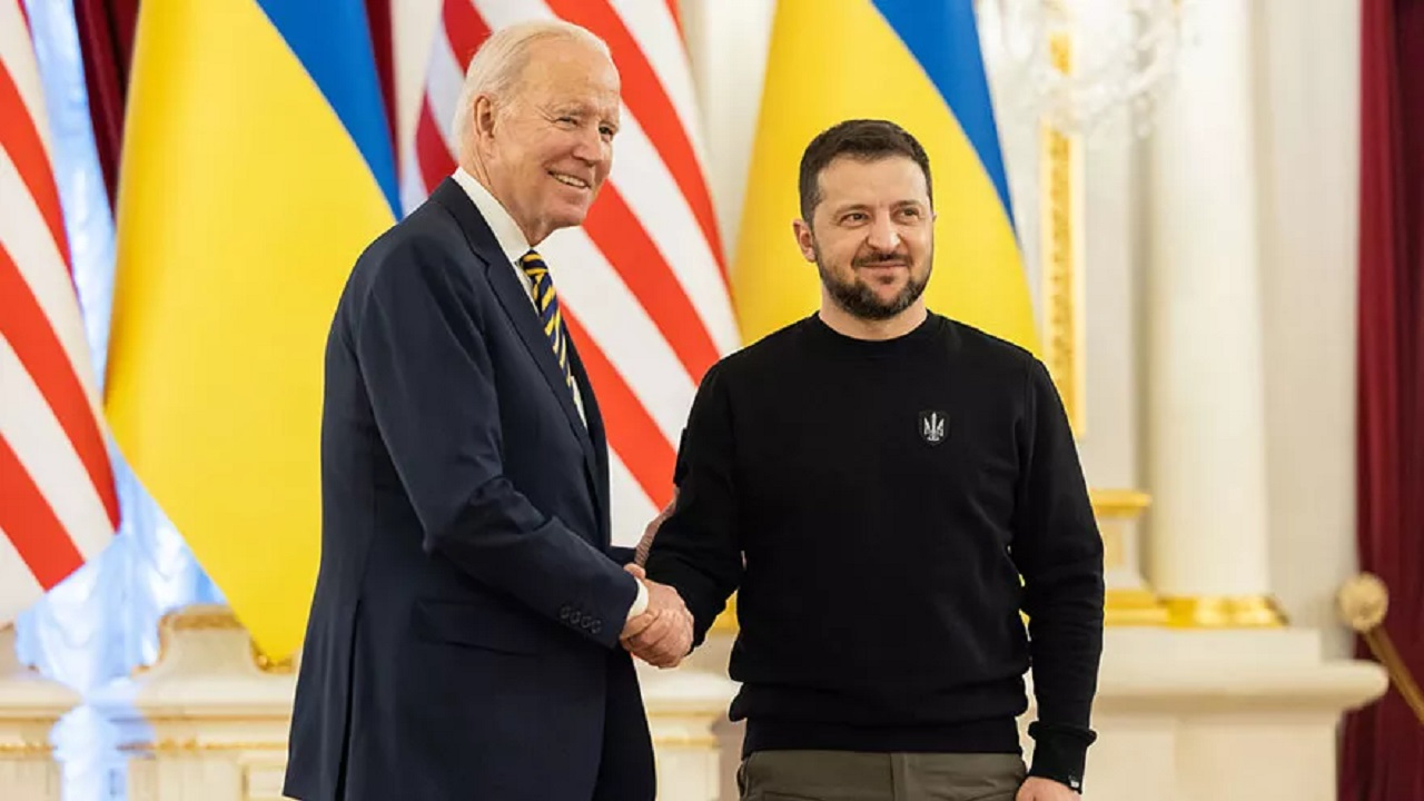 Dünya bu tarihi ziyareti konuşuyor: ABD Başkanı Biden, Rusya’ya meydan okudu ve Kiev’e gitti!