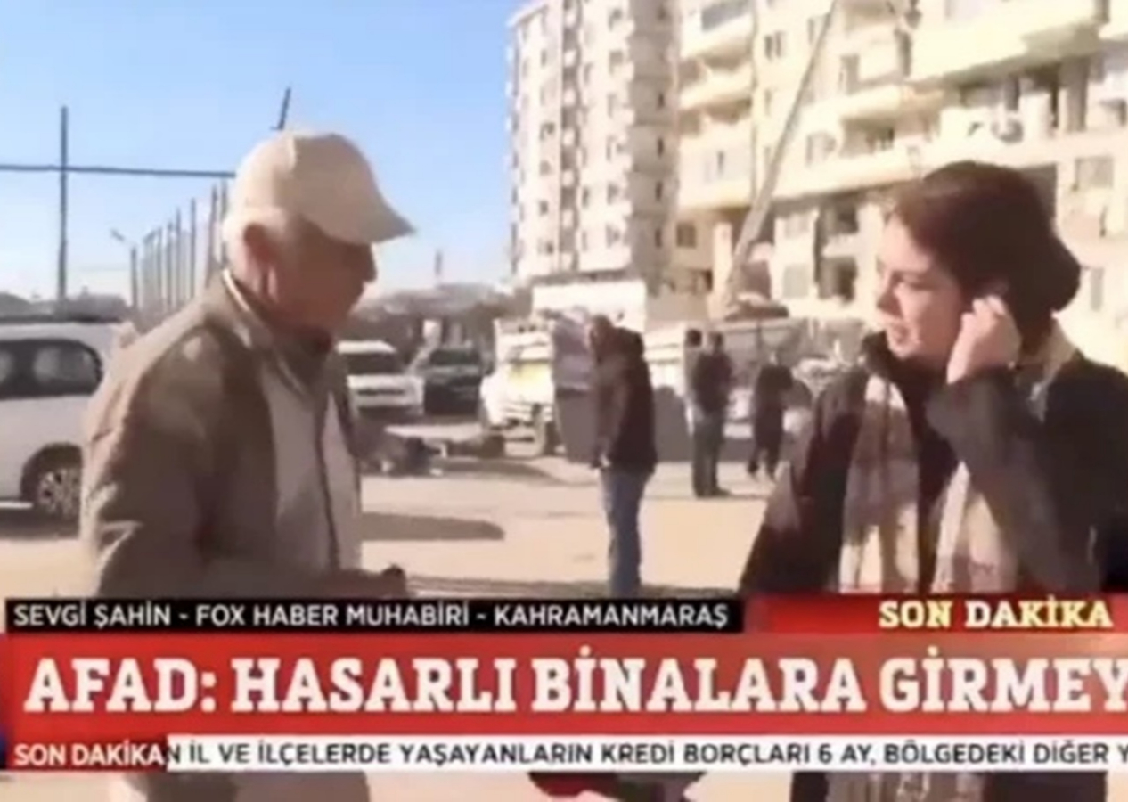 Vatandaşların tepkisiyle karşılaşan Fox TV muhabiri deprem bölgesinden kovuldu