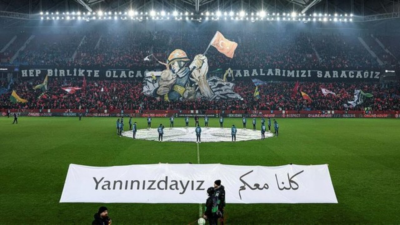 Trabzonspor - Basel maçının bilet gelirleri AFAD'a bağışlandı!