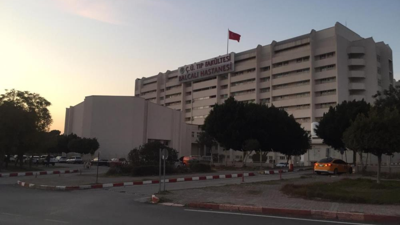 Adana'da deprem nedeniyle hastane tahliye edildi: Hastalar nakil edilmeye başlandı!