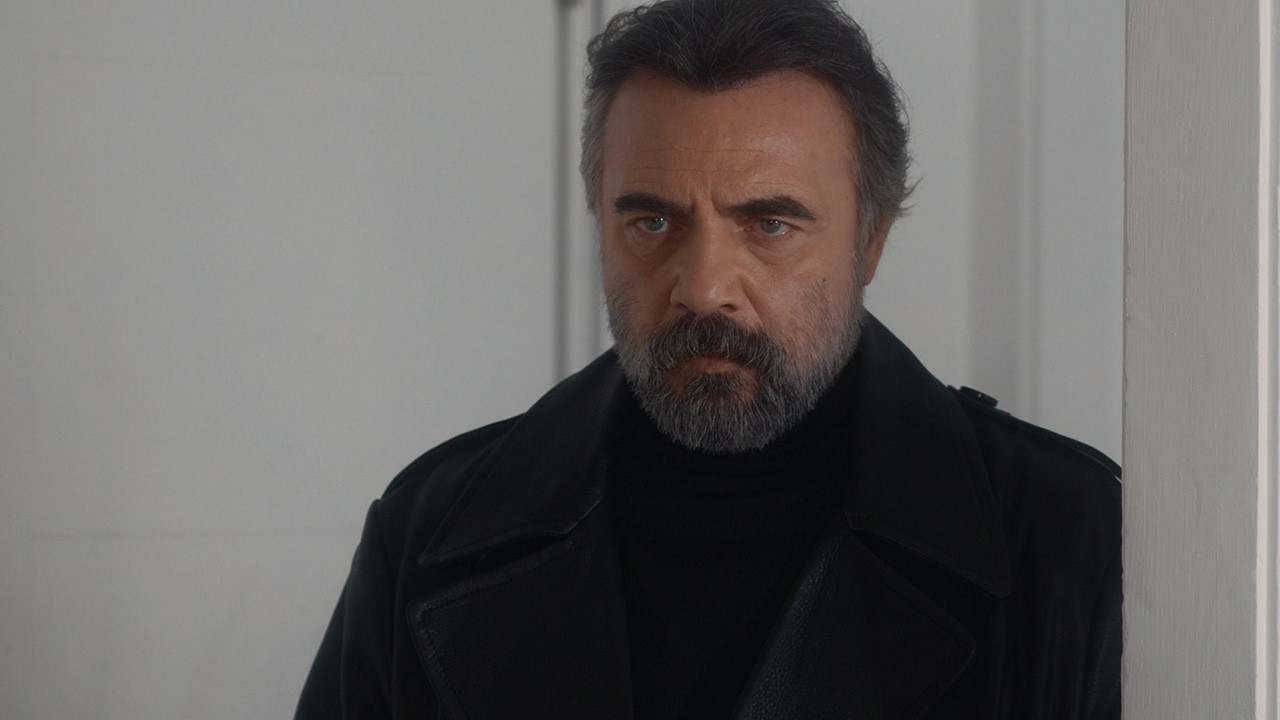 Adına sahte TikTok hesabı açılan Oktay Kaynarca isyan etti: ''Şerefsizler!''