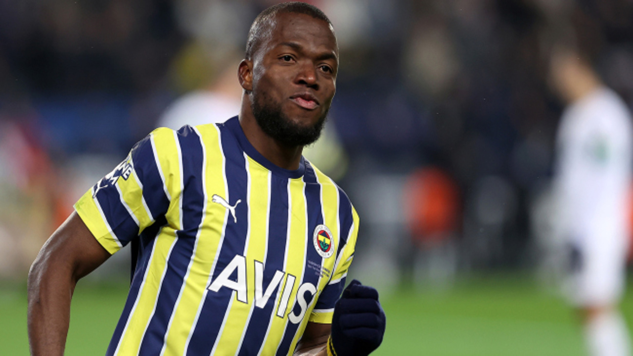 Fenerbahçe'de Enner Valencia'nın durumu belirsiz!