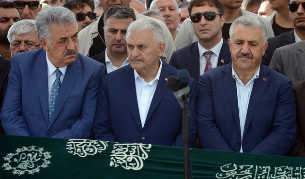 Bakan Ahmet Arslan'ın acı günü...