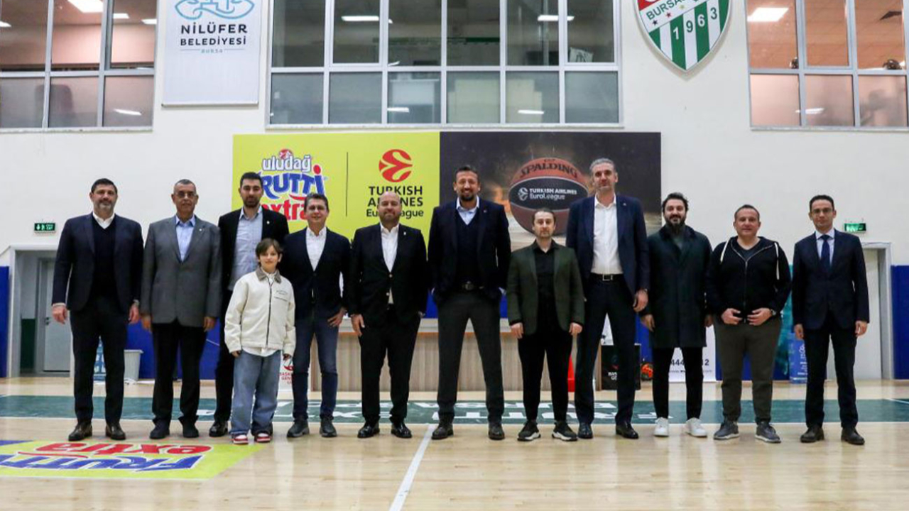 Hidayet Türkoğlu'ndan Bursa ziyareti