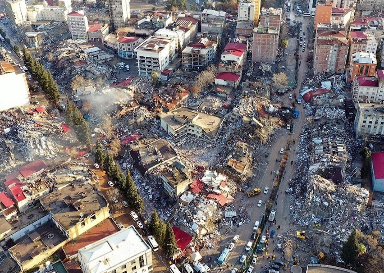 TOBB Başkanı Hisarcıklıoğlu: Deprem bölgesinde yapılacak konutlarda inşaat malzemeleri için fiyat sabitlenecek