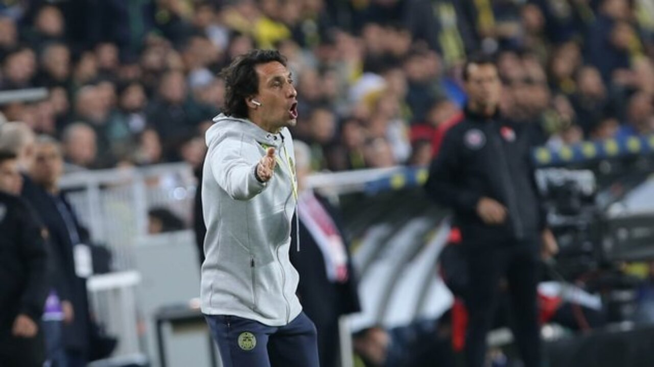 Fenerbahçe Yardımcı Antrenörü Joao de Deus Konyaspor maçı galibiyeti sonrası konuştu: Bu süreç zordu ama...