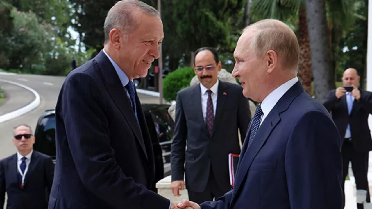 Rusya Devlet Başkanı Vladimir Putin, Cumhurbaşkanı Erdoğan'ın doğum gününü kutladı