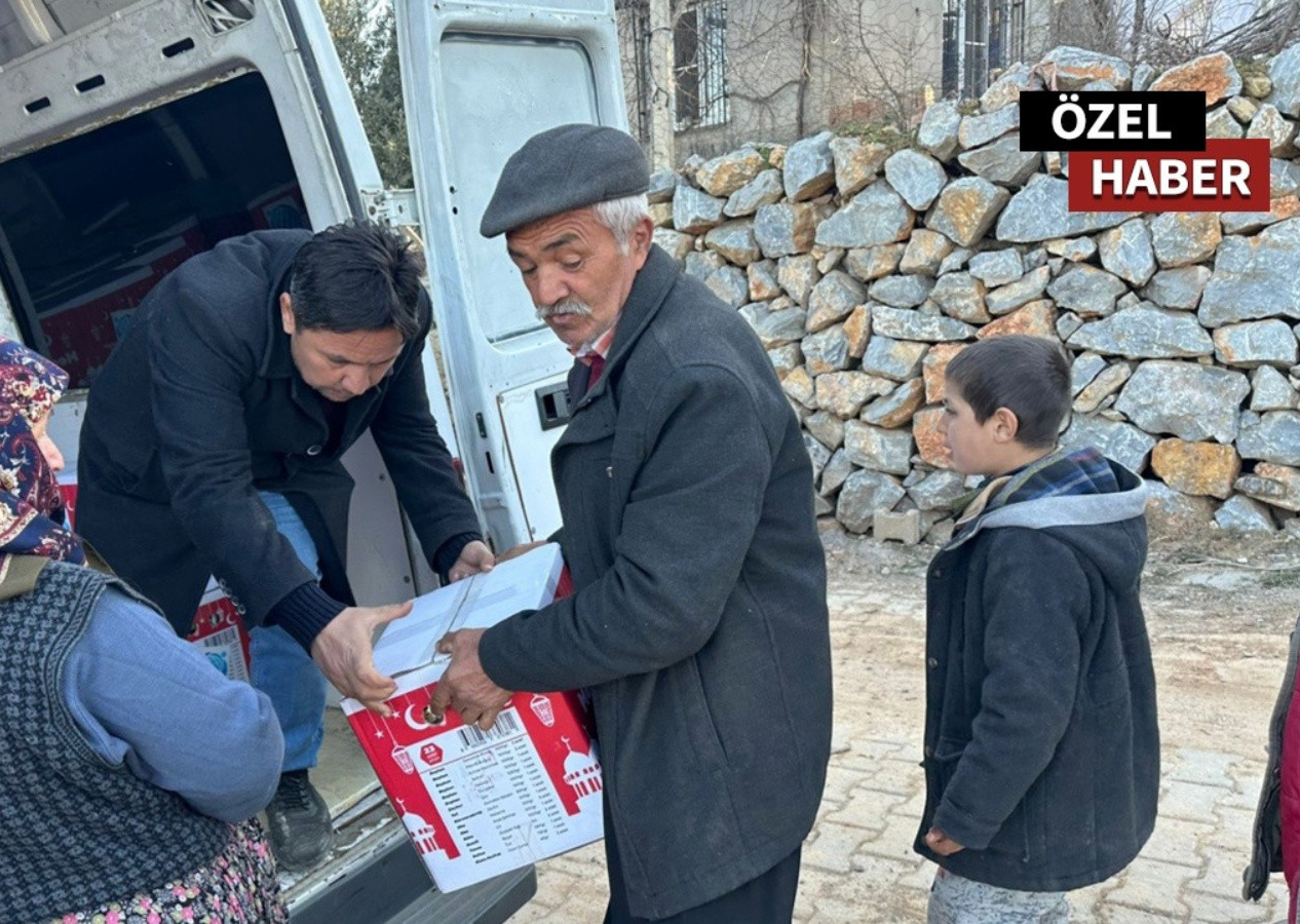 UYGAD’dan erzak yardımı! “Çorbada bizim de katkımız olsun!”