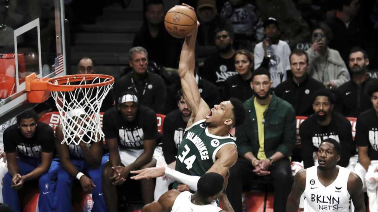 Bucks üst üste 15. maçını kazandı