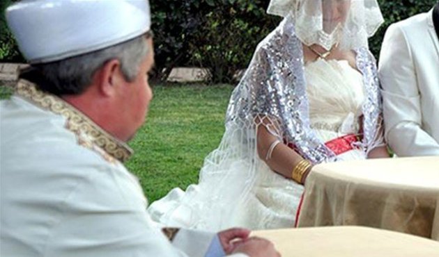 Müftülere nikah kıyma yetkisi veren tasarı Meclis'te