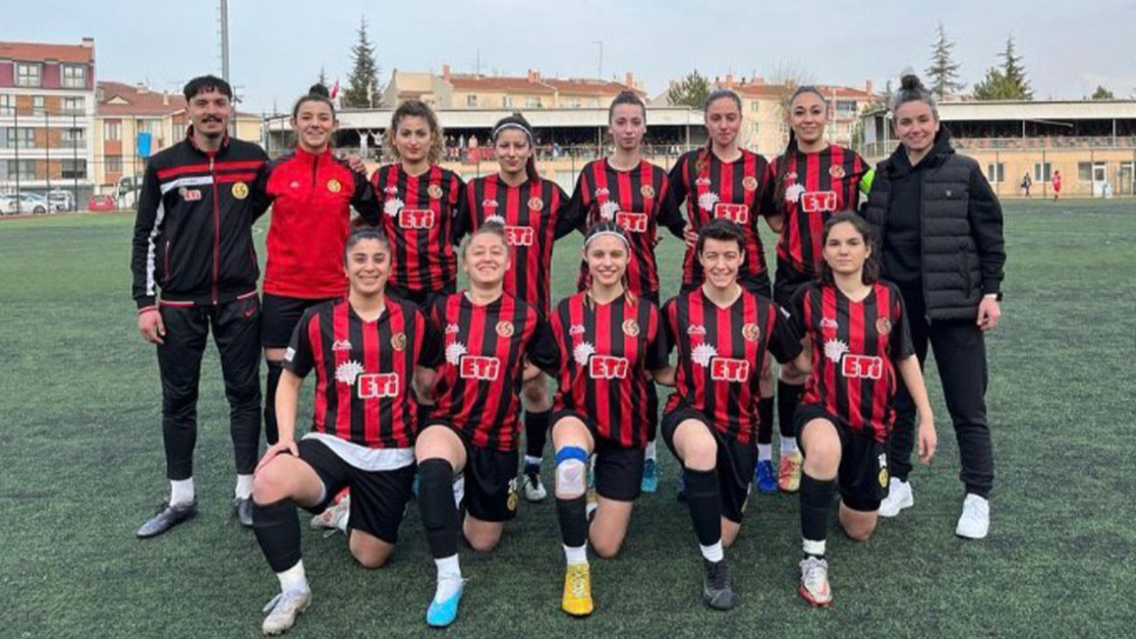 Eskişehir hazırlık maçında güldü