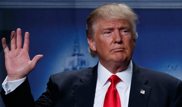 Trump: Hayranı değilim...Yaptıklarını uzaktan izlemeyeceğim...