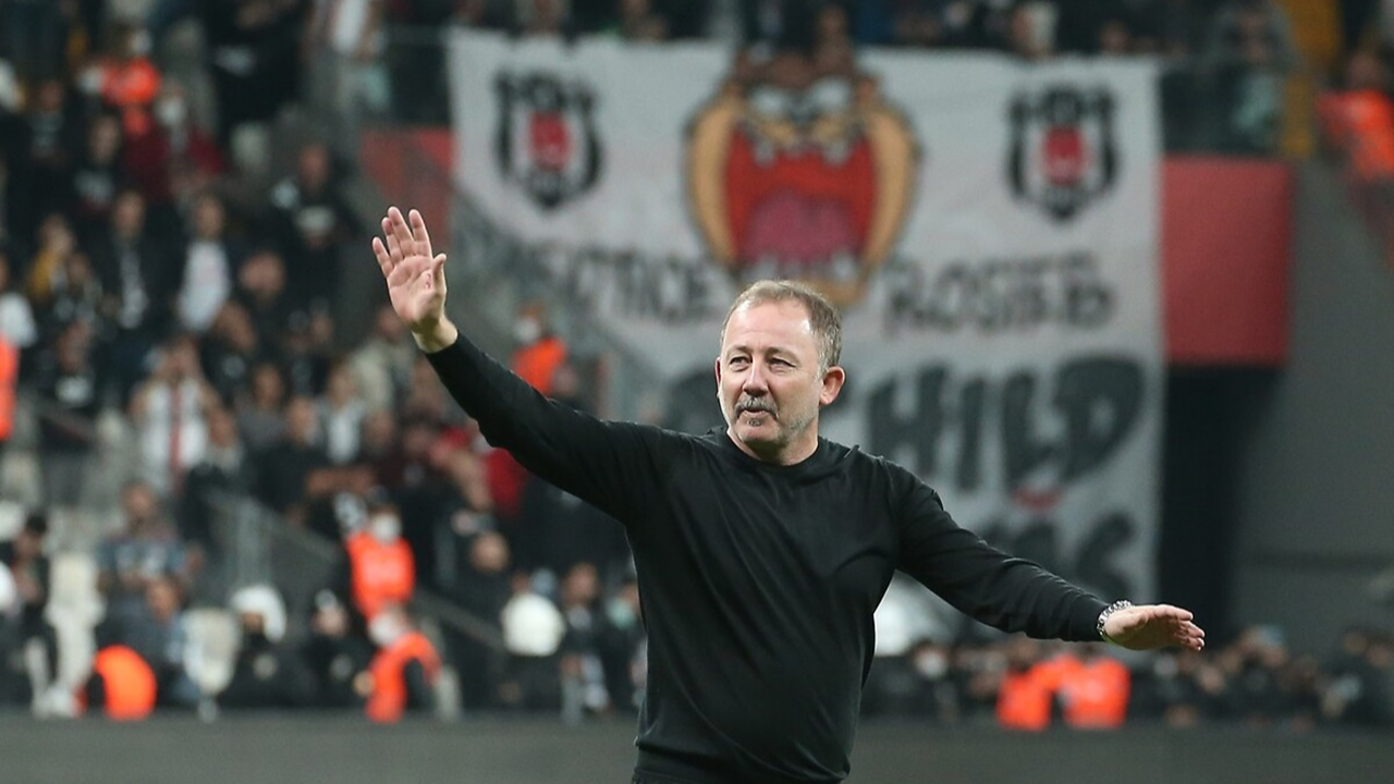 Sergen Yalçın'a Süper Lig ekibinden kanca!