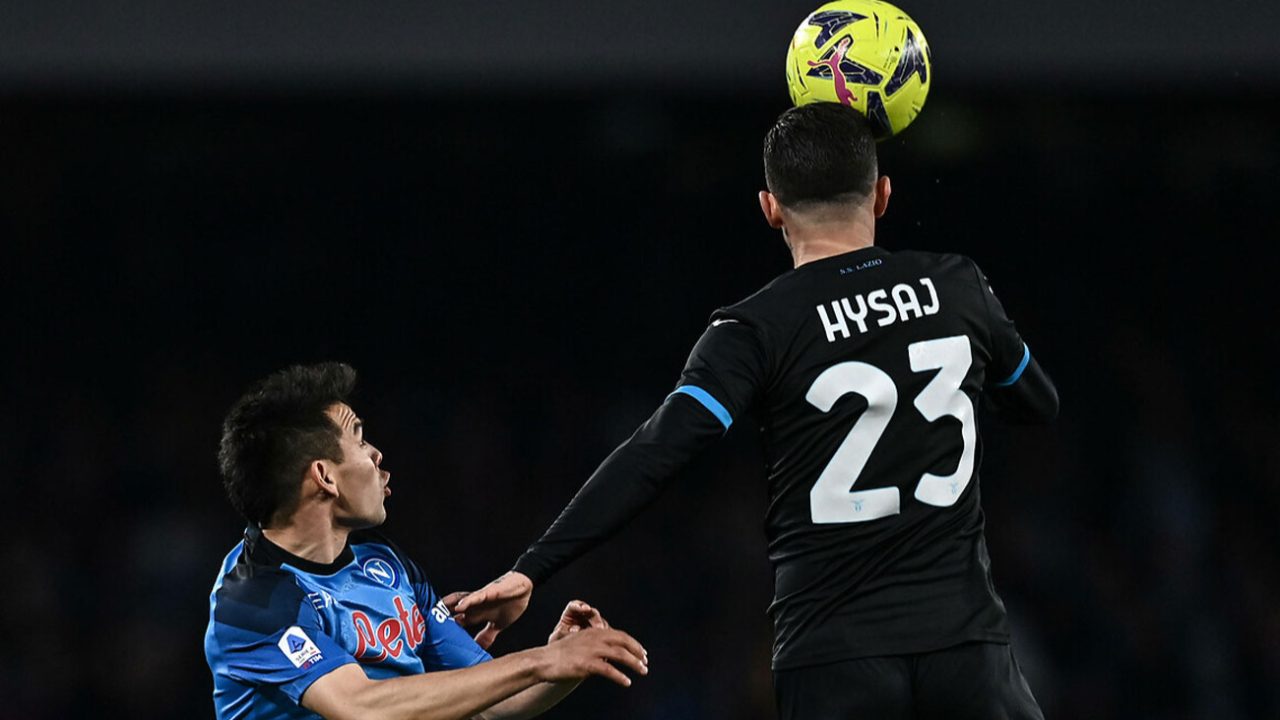 Lazio, lider Napoli'yi durdurdu