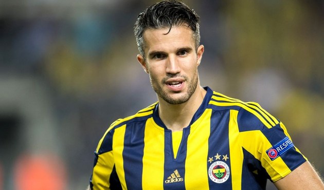 Kritik maç öncesi Van Persie şoku...
