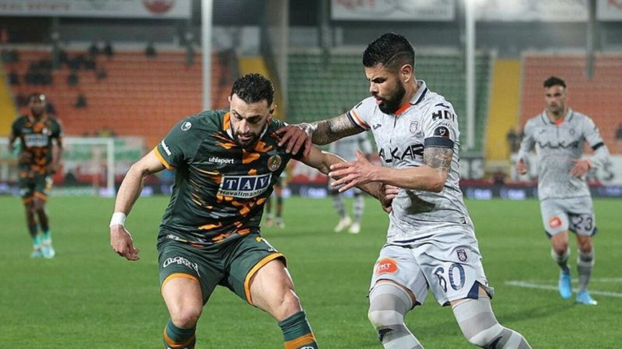 Alanyaspor 1 - 0 Başakşehir | Maçın özeti...
