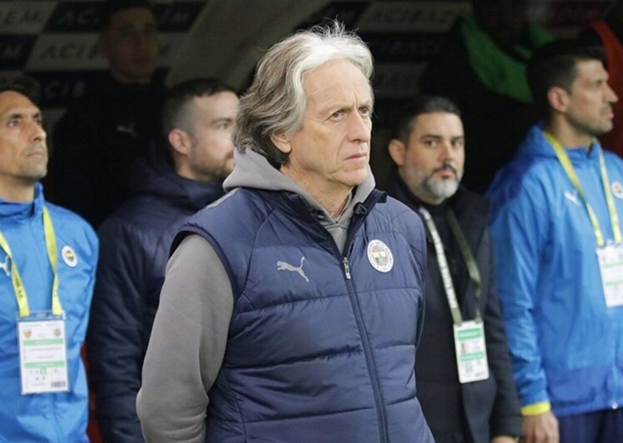 Fenerbahçe Teknik Direktörü Jorge Jesus Kayserispor galibiyeti sonrası konuştu: En iyimizi deneyeceğiz...