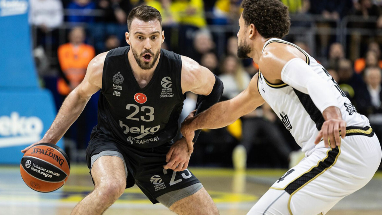 Guduric, Fenerbahçe'yle sözleşme yeniledi