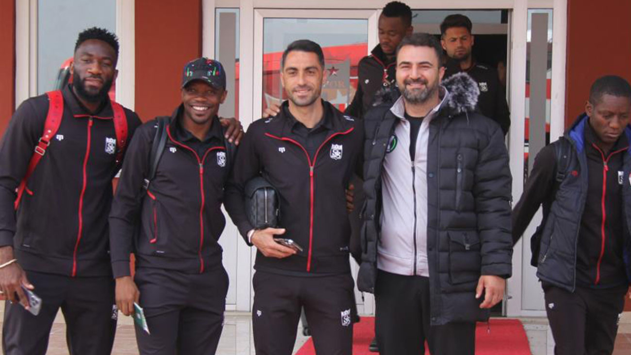 Sivasspor İtalya'ya gitti