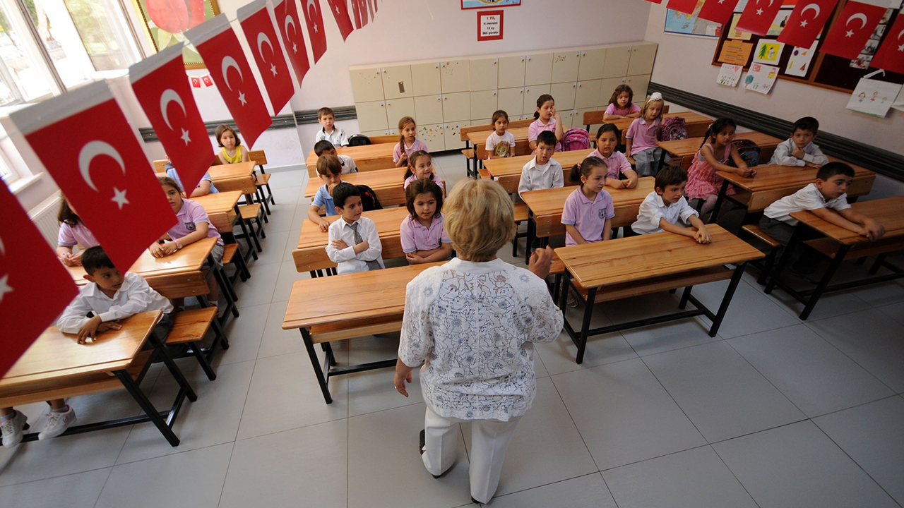 Milli Eğitim Bakanlığı, okulların kapanacağı tarihi açıkladı! İşte yaz tatilinin başlayacağı tarih