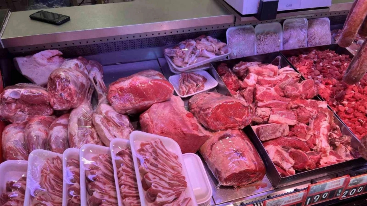 İstanbul'da bazı marketler et fiyatını sabitleme kararı aldı!