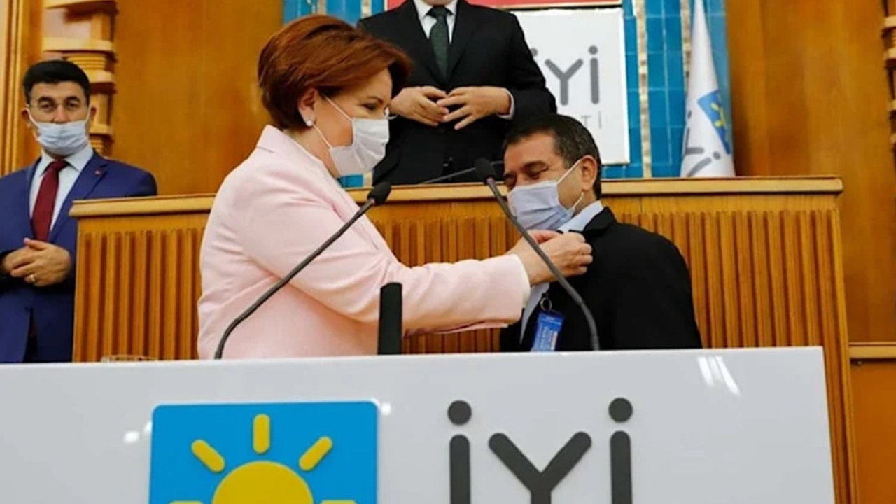 Rozetini Akşener takmıştı! Aşık Mahzuni Şerif’in oğlu Emrah Mahzuni İYİ Parti'den istifa etti