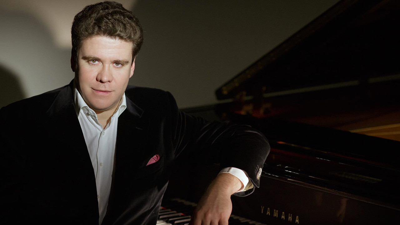 Dünyaca ünlü piyanist Denis Matsuev, İstanbul'a geliyor