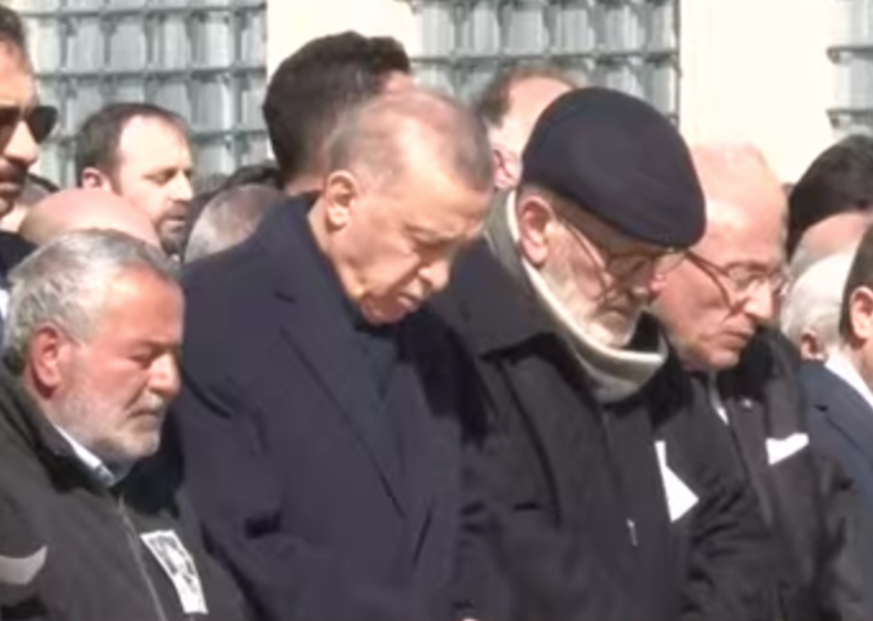 Bir dönem patronluğunu yapmıştı... Cumhurbaşkanı Erdoğan Kemal Coşkun'un cenaze törenine katılıyor...