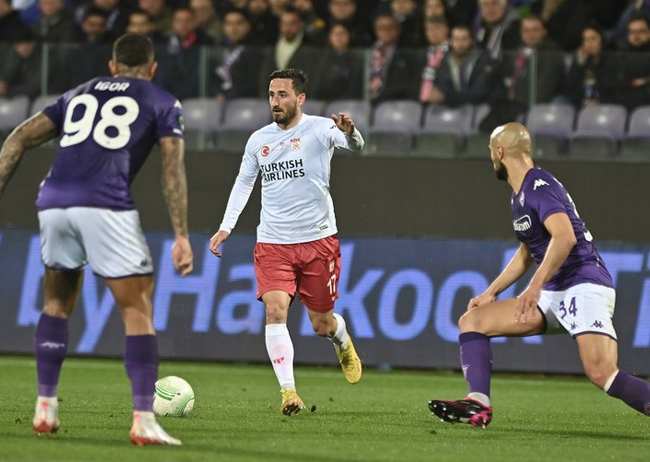 Fiorentina 1 - 0 Sivasspor | Maçın özeti...