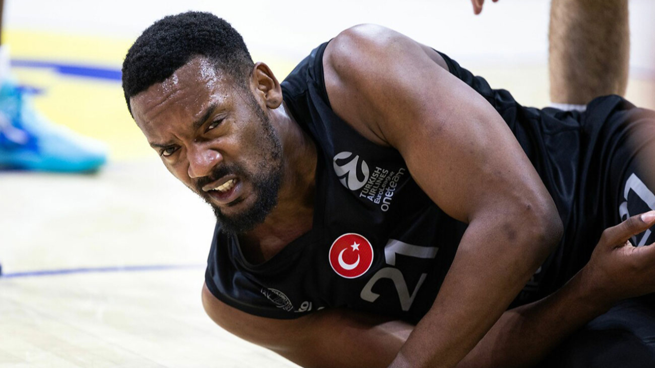 Fenerbahçe Beko'ya kötü haber