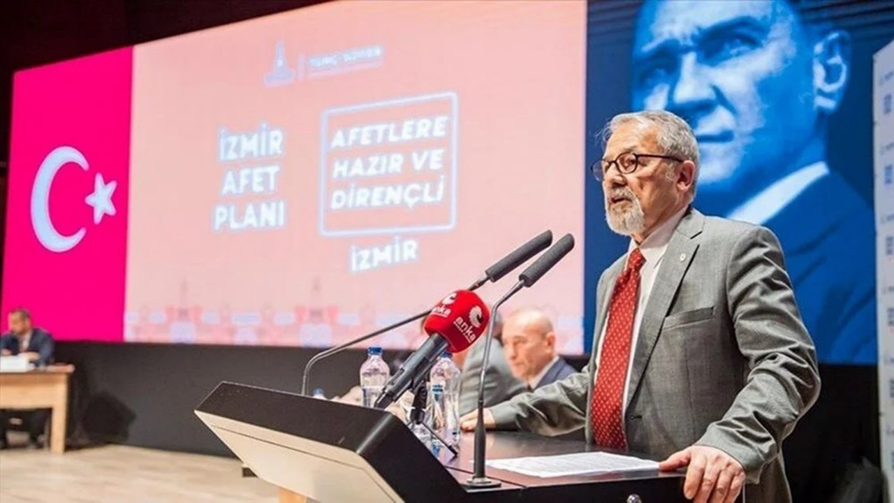 Naci Görür, ''Bu bölge aktif fayların etkisi altında'' diyerek uyardı!