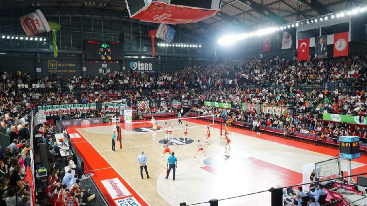 Karşıyaka'nın serisini Göztepe bitirdi