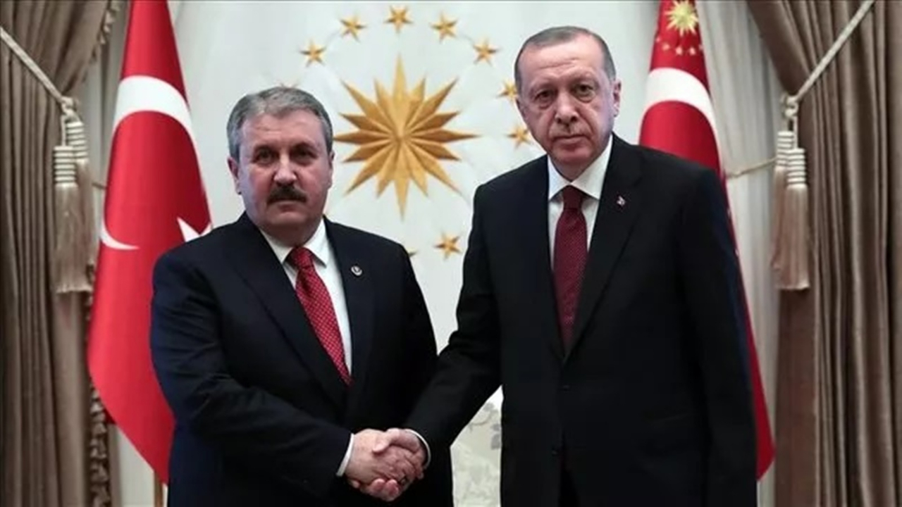 Mustafa Destici: 81 ilde kendi logomuz ve kendi listemizle seçime gireceğiz