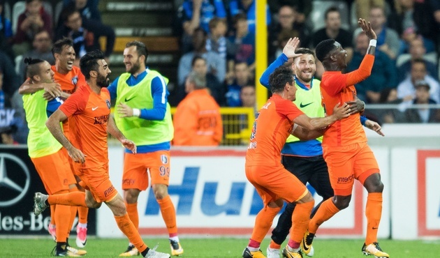 Başakşehir, Club Brugge elinden kaçırdı!