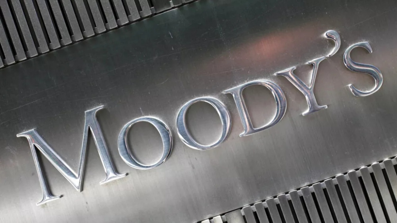 Kriz derinleşiyor! Moody's, 6 bankayı daha incelemeye aldı