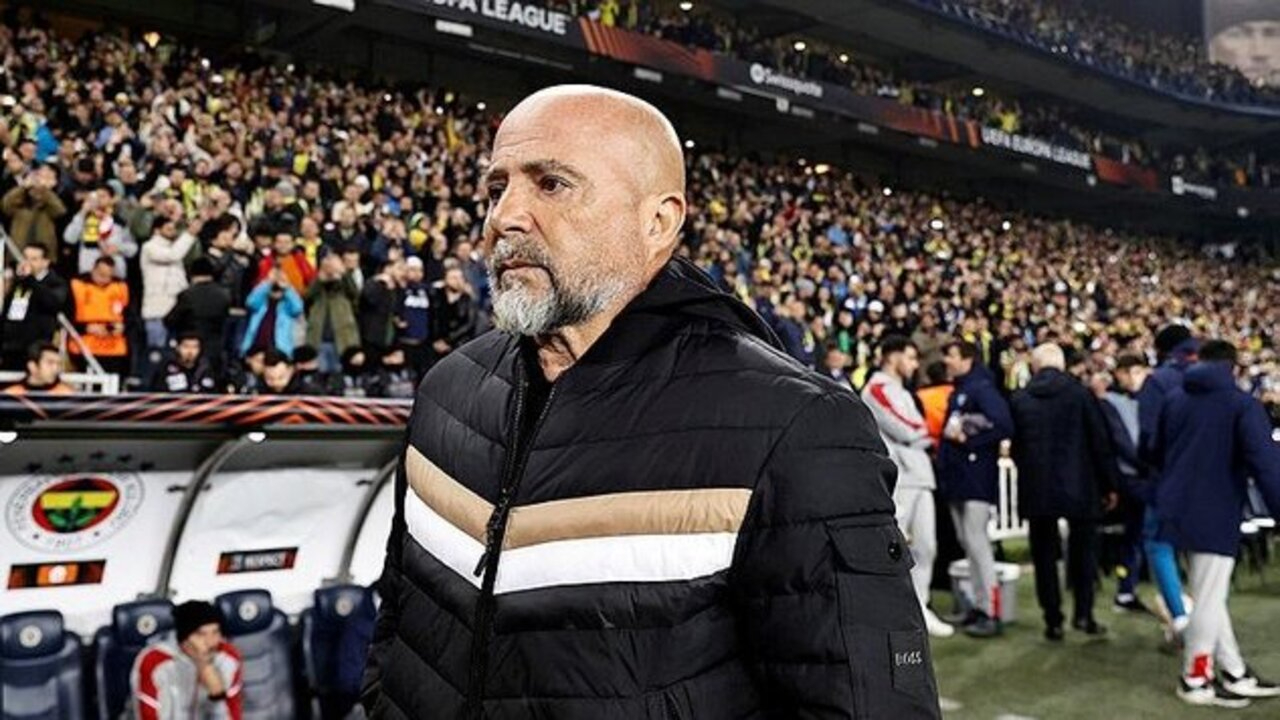 Sevilla Teknik Direktörü Jorge Sampaoli tur sonrası konuştu: Fenerbahçe gerçekten çok iyi bir takım...