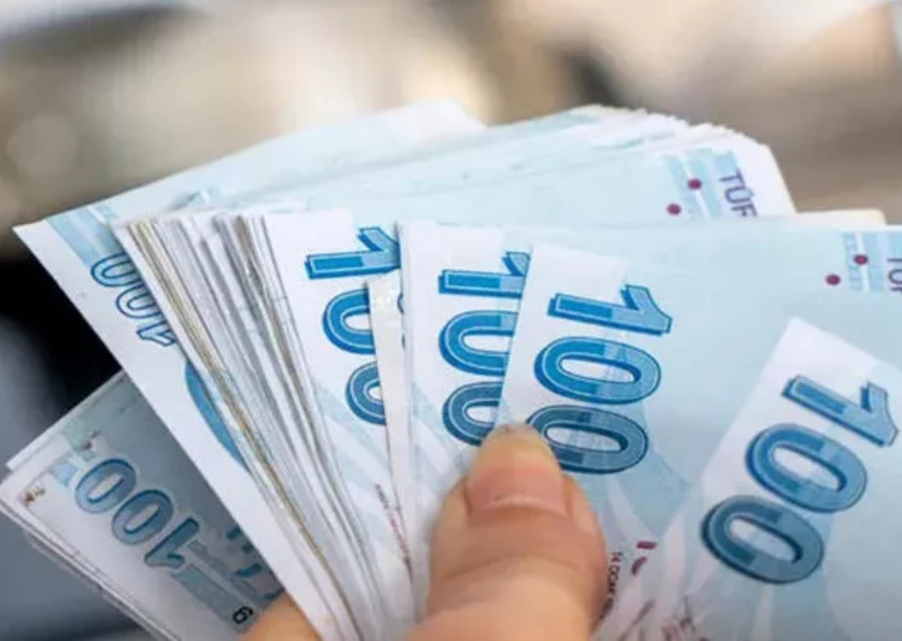 EYT’lilere hücum! Faiz ve promosyon yarışı kıran kırana başladı